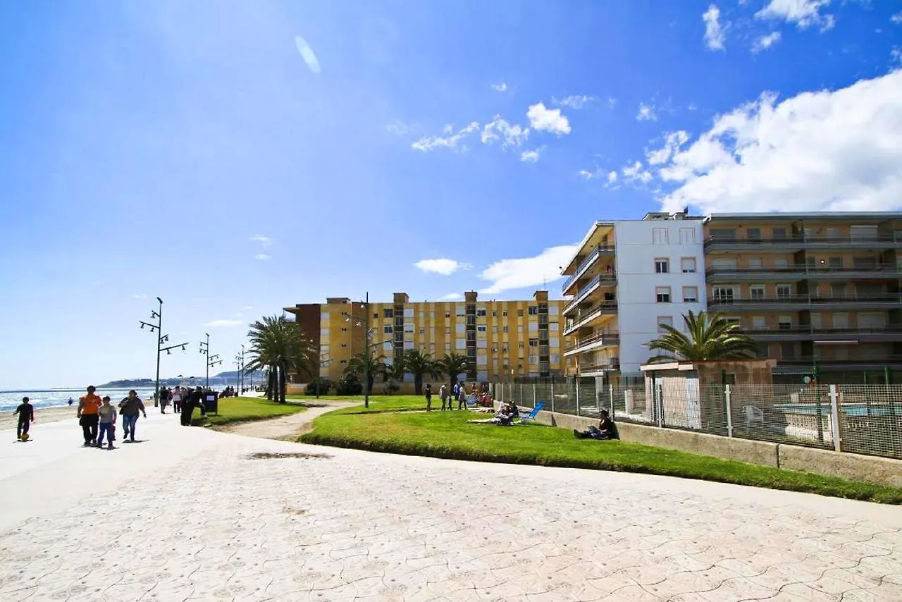 דירות לה פינדה Pineda 7 Planet Costa Dorada 0*,  ספרד